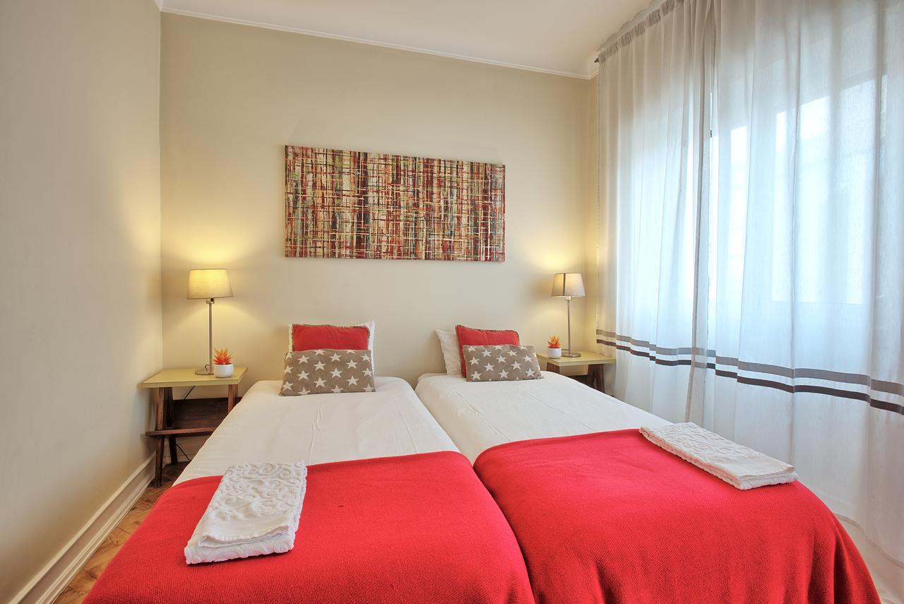 Almirante Floor / Almirante Reis Avenue * Lisboa